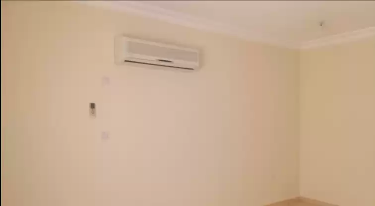 Residential Ready Property 6 Bedrooms U/F Standalone Villa  for sale in Al Sadd , Doha #7129 - 1  image 